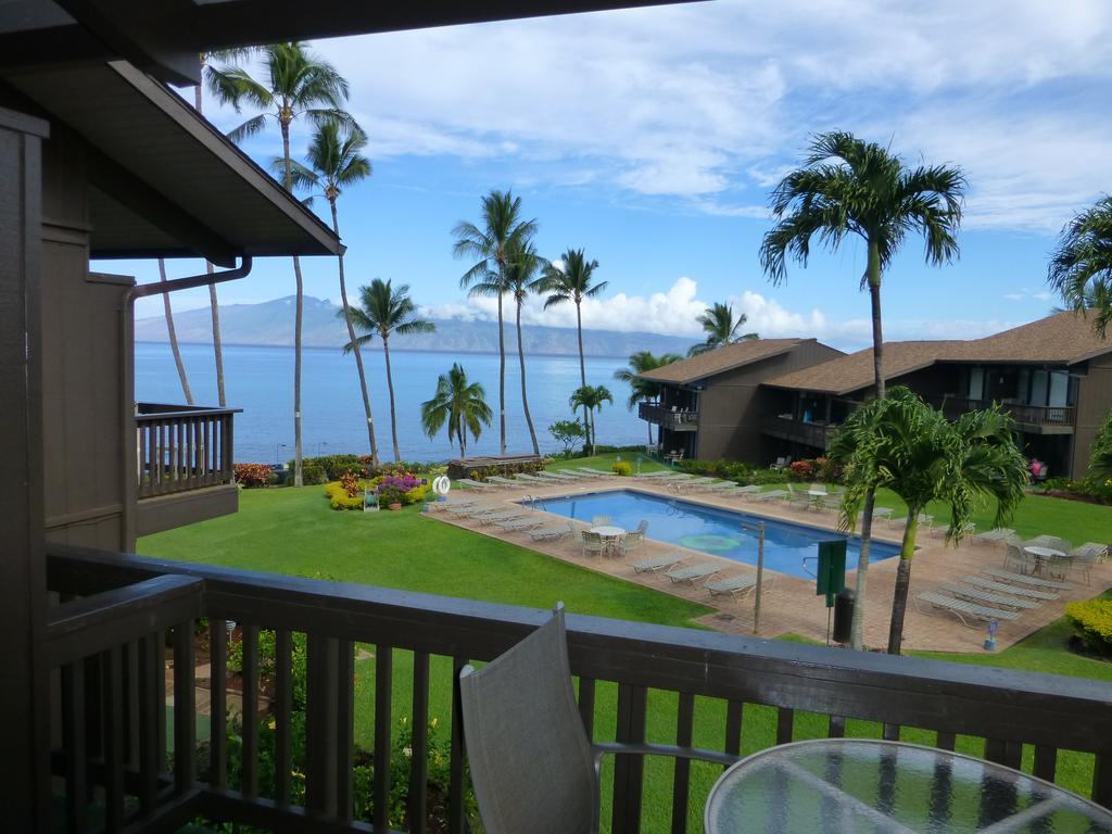Mahina Surf Lahaina Exterior foto