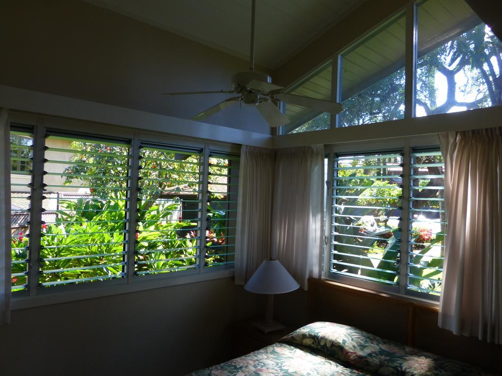 Mahina Surf Lahaina Exterior foto
